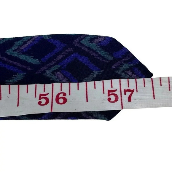 Vintage Valentino Cravatte 100% Silk Handmade Geometric Blue Neck Tie Italy - Picture 15 of 15